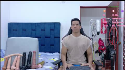 jose_rumbero91 online show from February 20, 12:07 pm