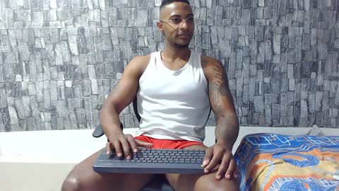 Snapshot of joseephjackson chatting on December 6, 4:06 pm Jackson online show from December 6, 4:06 pm