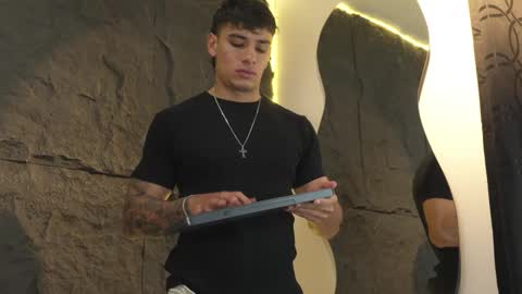 JOSEPH  online show from March 6, 11:29 am