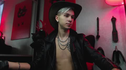 Master Joseph online show from December 19, 8:24 am