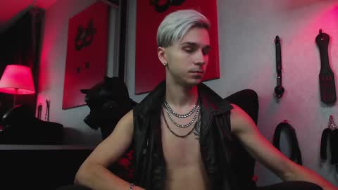 Master Joseph online show from December 6, 3:33 pm