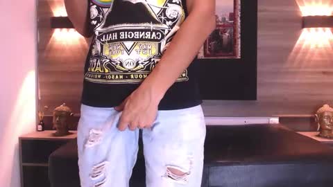 Joseph Gonzalez online show from February 4, 7:42 pm