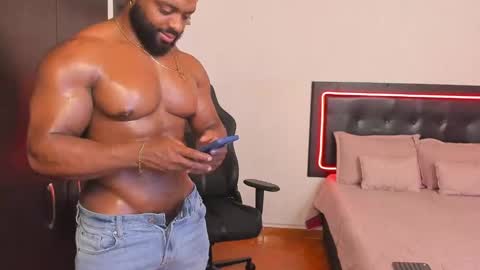 Snapshot of joseph_palacios chatting on September 10, 7:56 pm joseph palacios online show from September 10, 7:56 pm