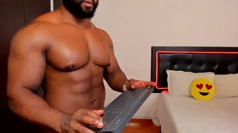 Snapshot of joseph_palacios chatting on December 7, 8:38 pm joseph palacios online show from December 7, 8:38 pm