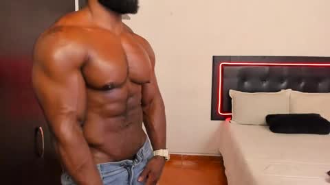 Snapshot of joseph_palacios chatting on February 14, 1:13 am joseph palacios online show from February 14, 1:13 am