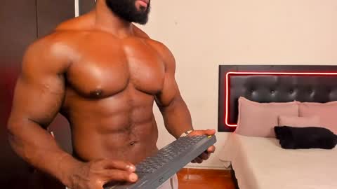 Snapshot of joseph_palacios chatting on January 27, 12:33 am joseph palacios online show from January 27, 12:33 am