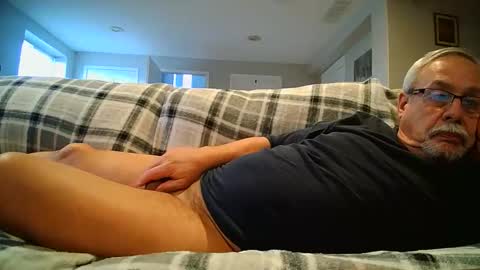 josephgr2021 online show from February 3, 11:21 pm