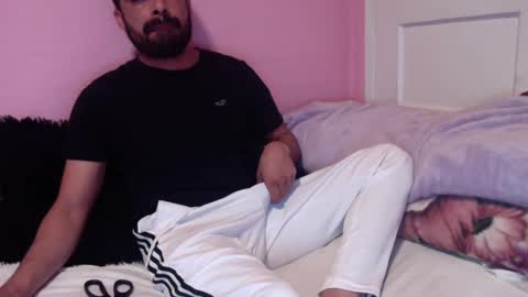 josephs1990 online show from February 5, 1:58 am