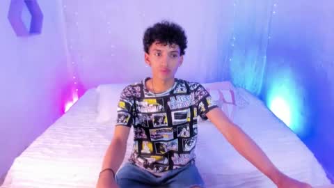 Jose online show from November 25, 6:43 pm