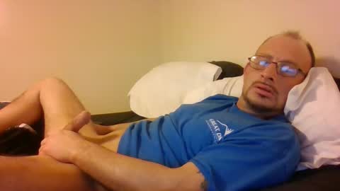 Snapshot of josh4824 chatting on March 5, 8:44 pm josh4824 online show from March 5, 8:44 pm