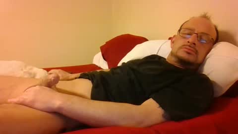 Snapshot of josh4824 chatting on December 28, 6:40 pm josh4824 online show from December 28, 6:40 pm