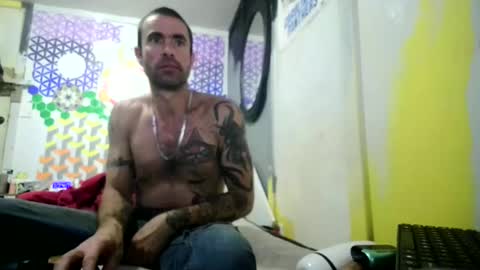 Snapshot of jrizzle1111 chatting on February 11, 3:40 am jrizzle1111 online show from February 11, 3:40 am