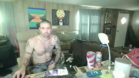 jrizzle1111 online show from March 14, 12:34 pm