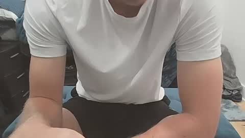 Snapshot of jt_meyer chatting on October 13, 10:49 pm jt_meyer online show from October 13, 10:49 pm