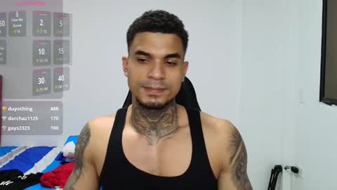 juan_gomez_1 online show from February 3, 2:53 am