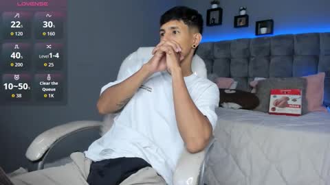 Snapshot of juan_zabala chatting on September 22, 12:26 pm Juan online show from September 22, 12:26 pm