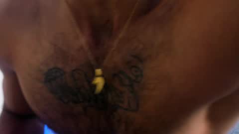 Snapshot of juanbladde chatting on December 3, 2:05 pm Juan Esteban online show from December 3, 2:05 pm