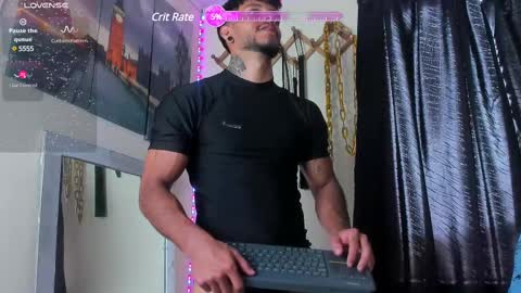 Snapshot of juanbladde chatting on February 22, 6:48 pm Juan Esteban online show from February 22, 6:48 pm