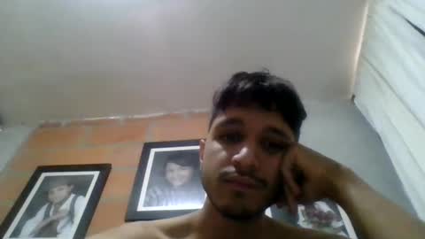 juanc23_371 online show from December 27, 2:23 pm