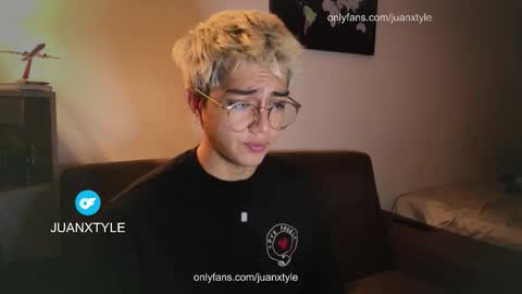 . online show from March 8, 12:31 pm