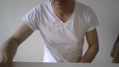 juanearth1 online show from April 22, 10:25 pm