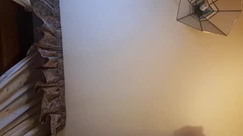 Snapshot of juanka85564456 chatting on February 6, 12:33 am juanka85564456 online show from February 6, 12:33 am