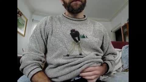 Snapshot of judah25 chatting on December 14, 6:30 pm Jude online show from December 14, 6:30 pm