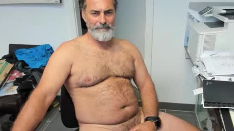 Snapshot of juergenkru chatting on September 19, 3:01 pm Giovanni50pro online show from September 19, 3:01 pm