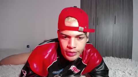 Miguel online show from October 21, 2:03 am