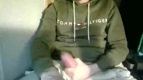 Snapshot of juju78juju chatting on February 27, 9:47 pm juju78juju online show from February 27, 9:47 pm