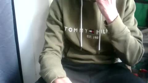 Snapshot of juju78juju chatting on October 14, 7:37 am juju78juju online show from October 14, 7:37 am