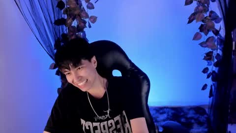 Aaron online show from September 25, 7:18 am