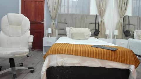 julian billy online show from December 2, 11:21 am