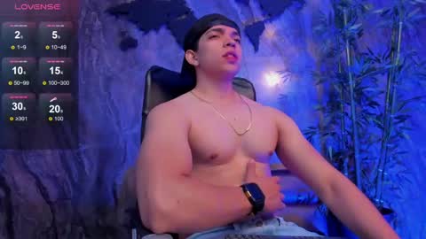 JULIAN  online show from April 23, 11:29 pm