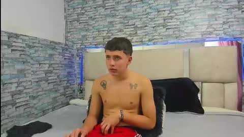 julian online show from November 6, 6:22 pm