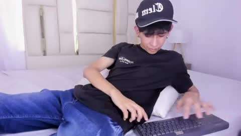 Julian online show from July 22, 7:50 pm