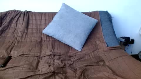 Julian online show from April 24, 2:08 pm