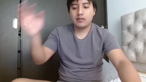 Julian online show from April 25, 6:38 pm