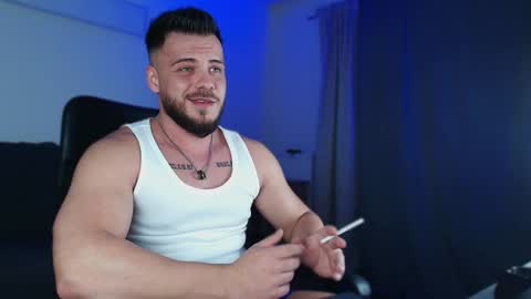 Snapshot of juliusmasters chatting on January 23, 8:24 pm JULiUS online show from January 23, 8:24 pm