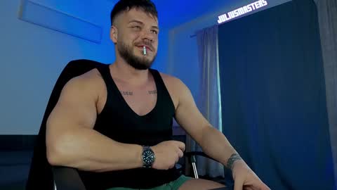 Snapshot of juliusmasters chatting on February 7, 8:22 am JULiUS online show from February 7, 8:22 am