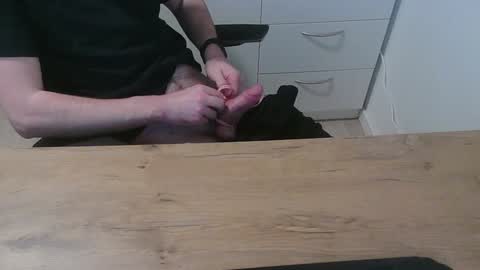 junk2711 online show from February 3, 3:49 pm