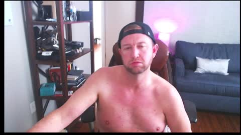 Snapshot of jusbeaz8722 chatting on December 22, 6:26 pm JustVibin online show from December 22, 6:26 pm