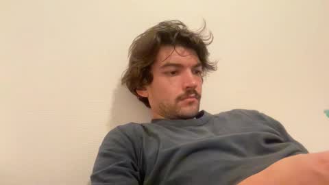 Snapshot of just_a_guy_with_a_big_cock chatting on October 16, 7:22 pm just_a_guy_with_a_big_cock online show from October 16, 7:22 pm