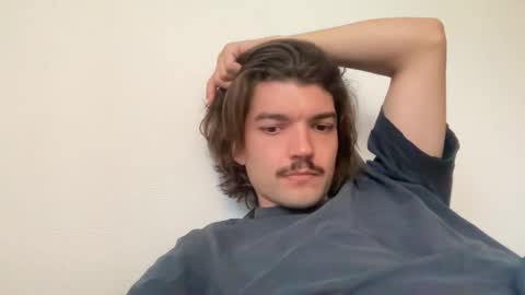 just_a_guy_with_a_big_cock online show from April 20, 6:21 pm