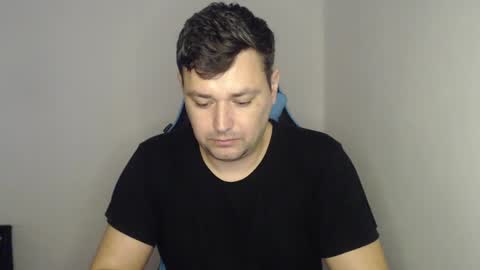 Snapshot of just_a_nice_guy_27 chatting on January 31, 11:13 am Alex online show from January 31, 11:13 am