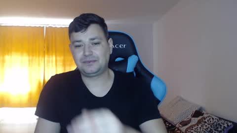 Snapshot of just_a_nice_guy_27 chatting on January 9, 11:14 am Alex online show from January 9, 11:14 am