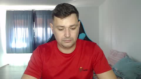 Snapshot of just_a_nice_guy_27 chatting on December 18, 11:13 am Alex online show from December 18, 11:13 am