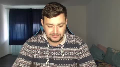 Snapshot of just_a_nice_guy_27 chatting on December 6, 11:22 am Alex online show from December 6, 11:22 am
