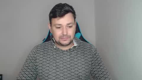 Snapshot of just_a_nice_guy_27 chatting on February 6, 11:32 am Alex online show from February 6, 11:32 am