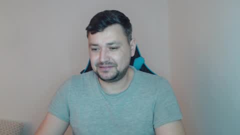 Snapshot of just_a_nice_guy_27 chatting on February 27, 11:20 am Alex online show from February 27, 11:20 am